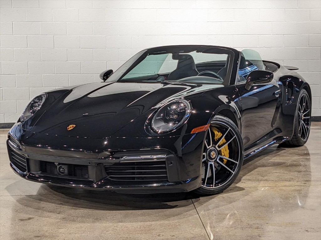 2022 Porsche 911 Turbo S Cabriolet