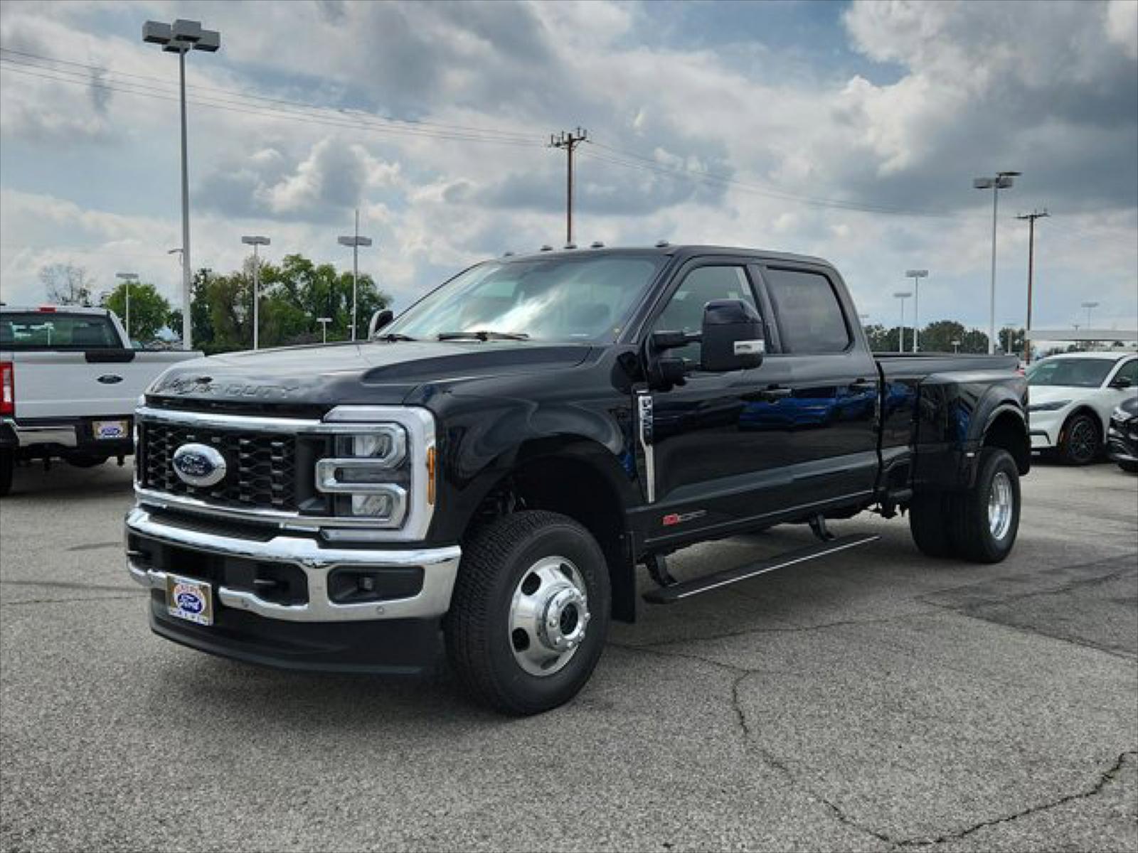 New 2024 Ford F-350 SD LARIAT