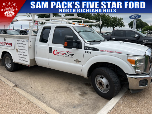 Used 2015 Ford F-350 Super Duty Chassis Cab XL with VIN 1FD8X3GT8FEC18159 for sale in Richland Hills, TX