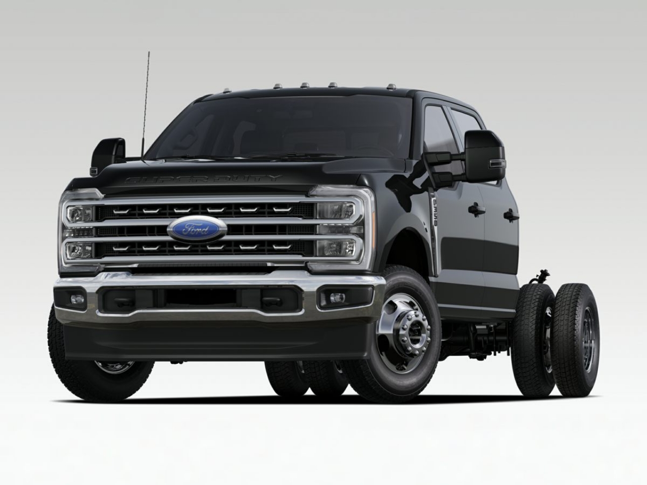 2025 Ford F-350 Super Duty Chassis Cab XL's photo