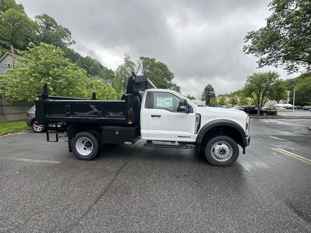 2024 Ford F-600SD XL