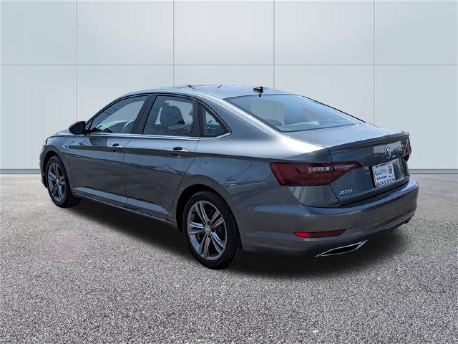 2020 Volkswagen Jetta R-Line photo 3