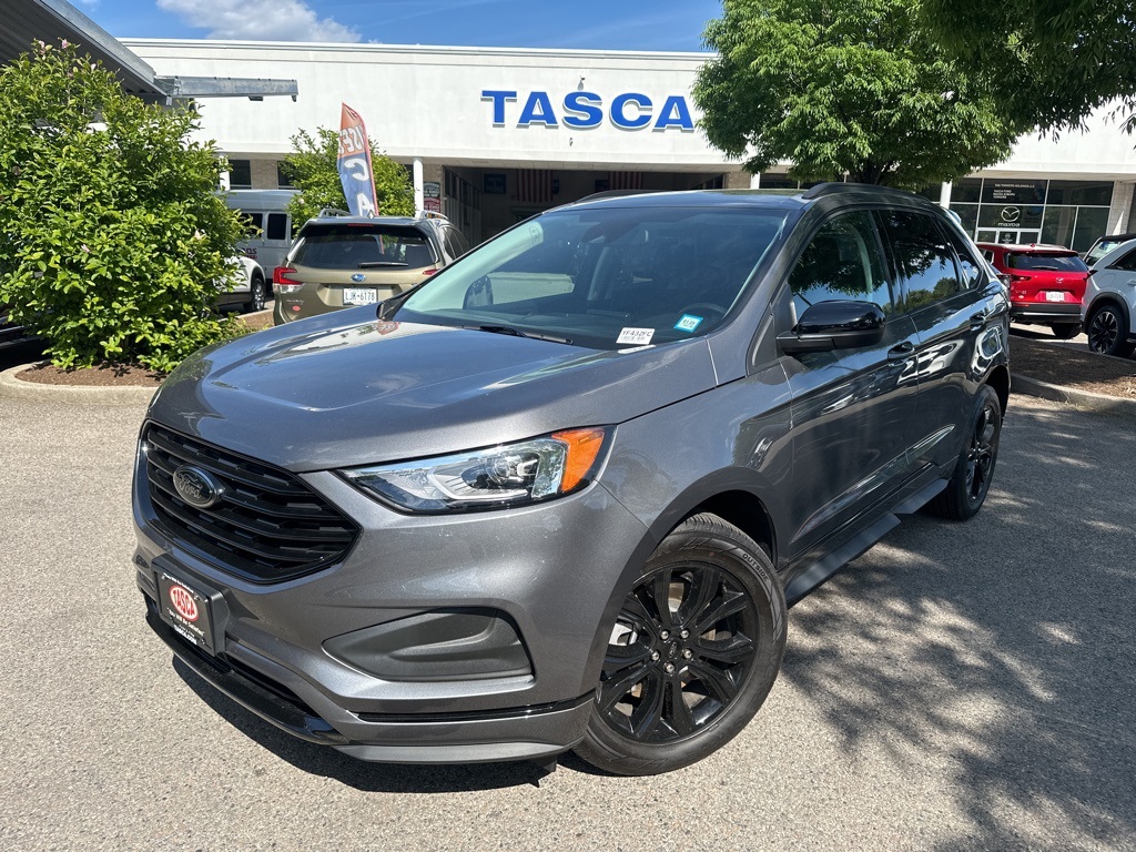 2023 Ford Edge SE