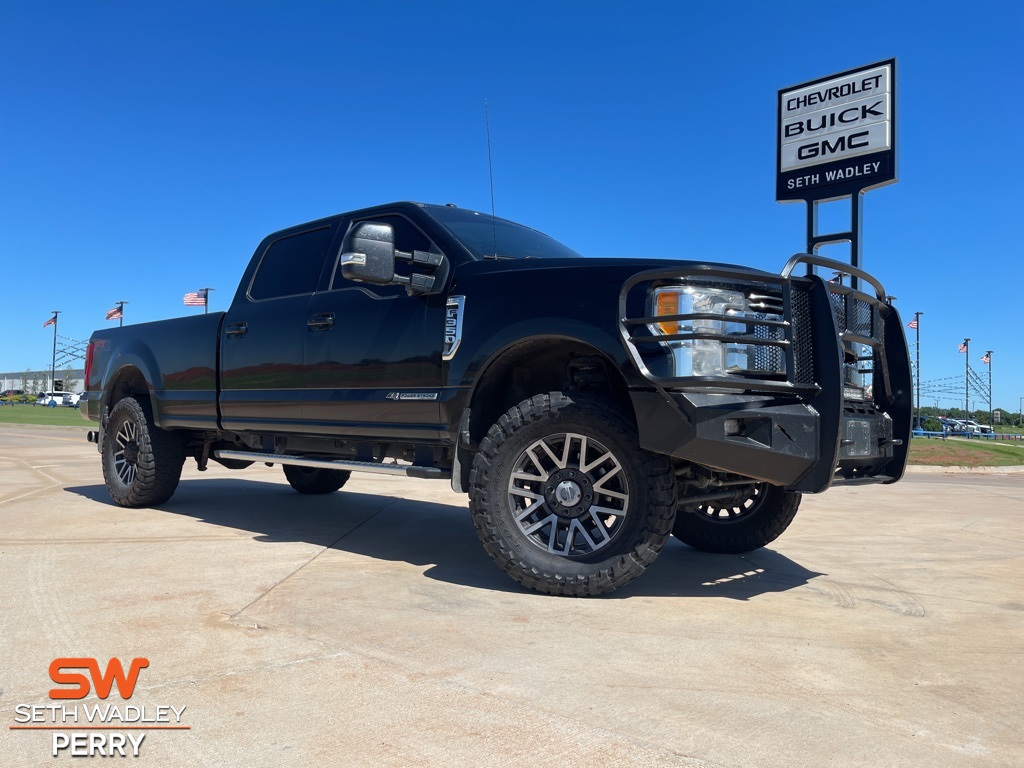 2017 Ford F-350SD LARIAT