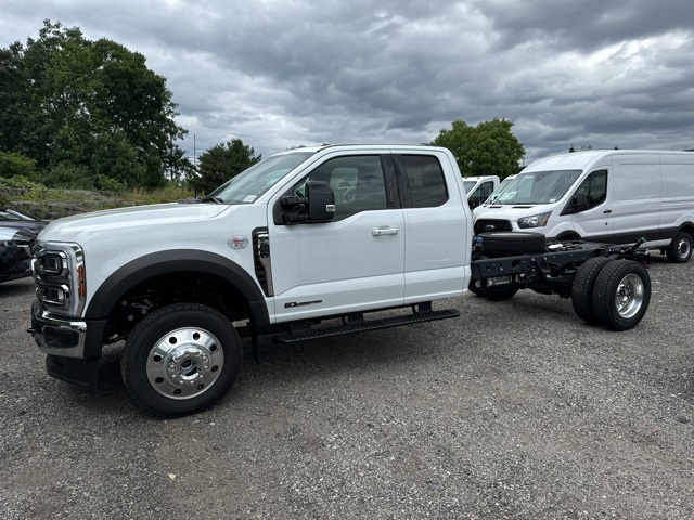 2024 Ford F-550SD LARIAT