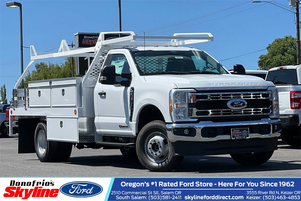 2024 Ford F-350SD Contractor Body XL