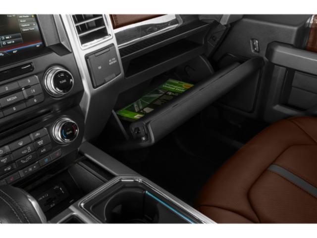 2015 Ford F-150 Platinum photo 4