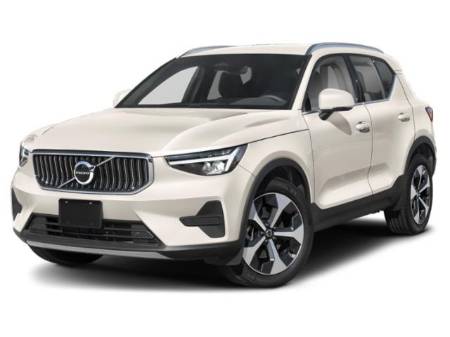 2025 Volvo XC40 B5 Plus Bright Theme