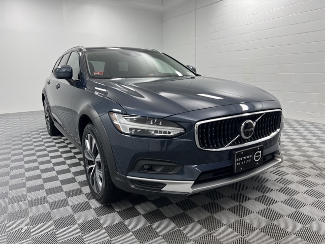 2021 Volvo V90 Cross Country T6 AWD