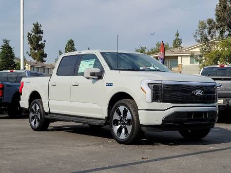 2024 Ford F-150 Lightning Platinum