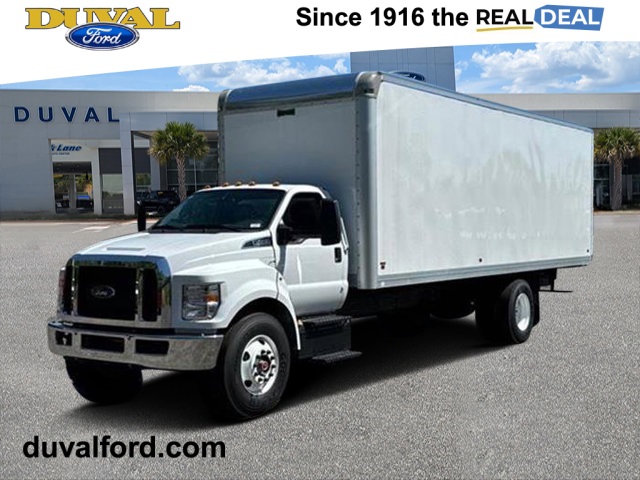 2025 Ford F-750SD Base