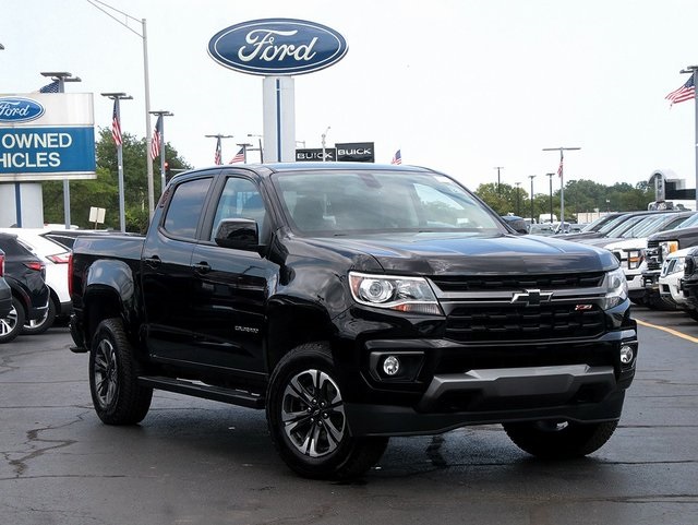 Used 2022 Chevrolet Colorado Z71 with VIN 1GCGTDENXN1199769 for sale in Arlington Heights, IL