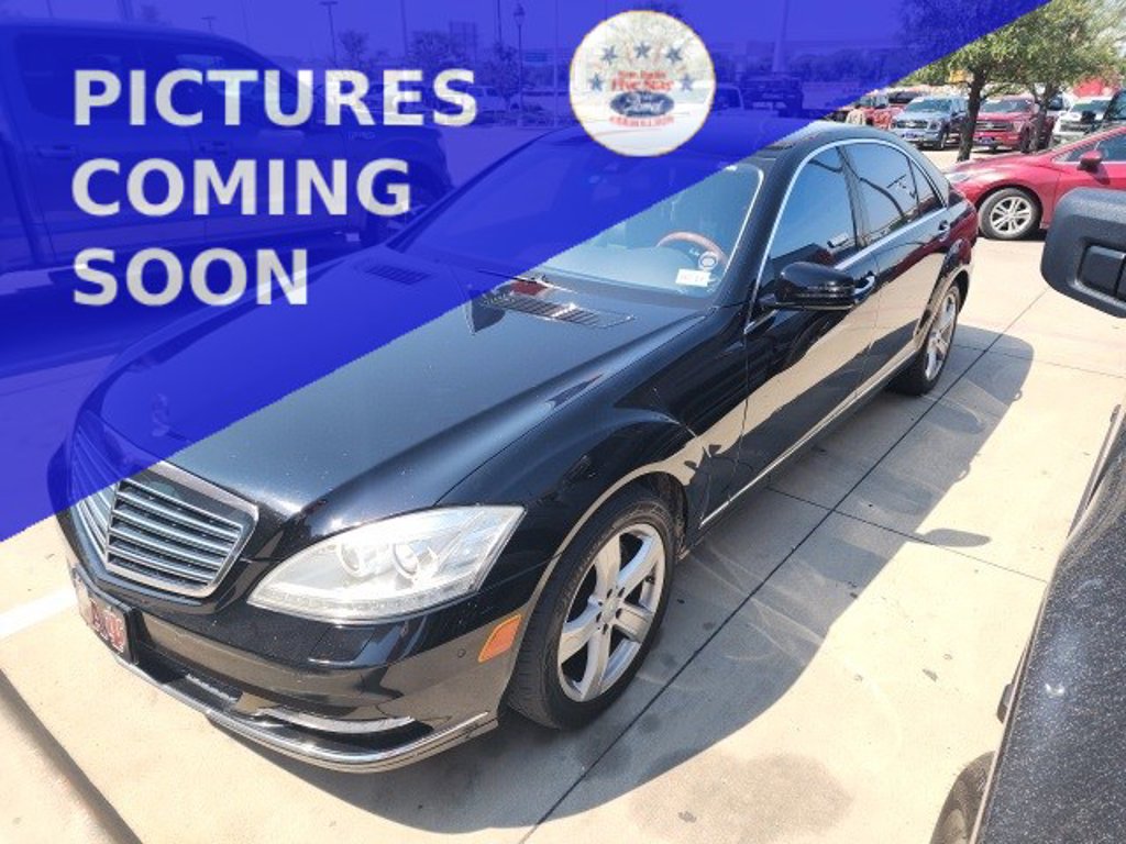 Used 2010 Mercedes-Benz S-Class S550 with VIN WDDNG7BBXAA348673 for sale in Carrollton, TX