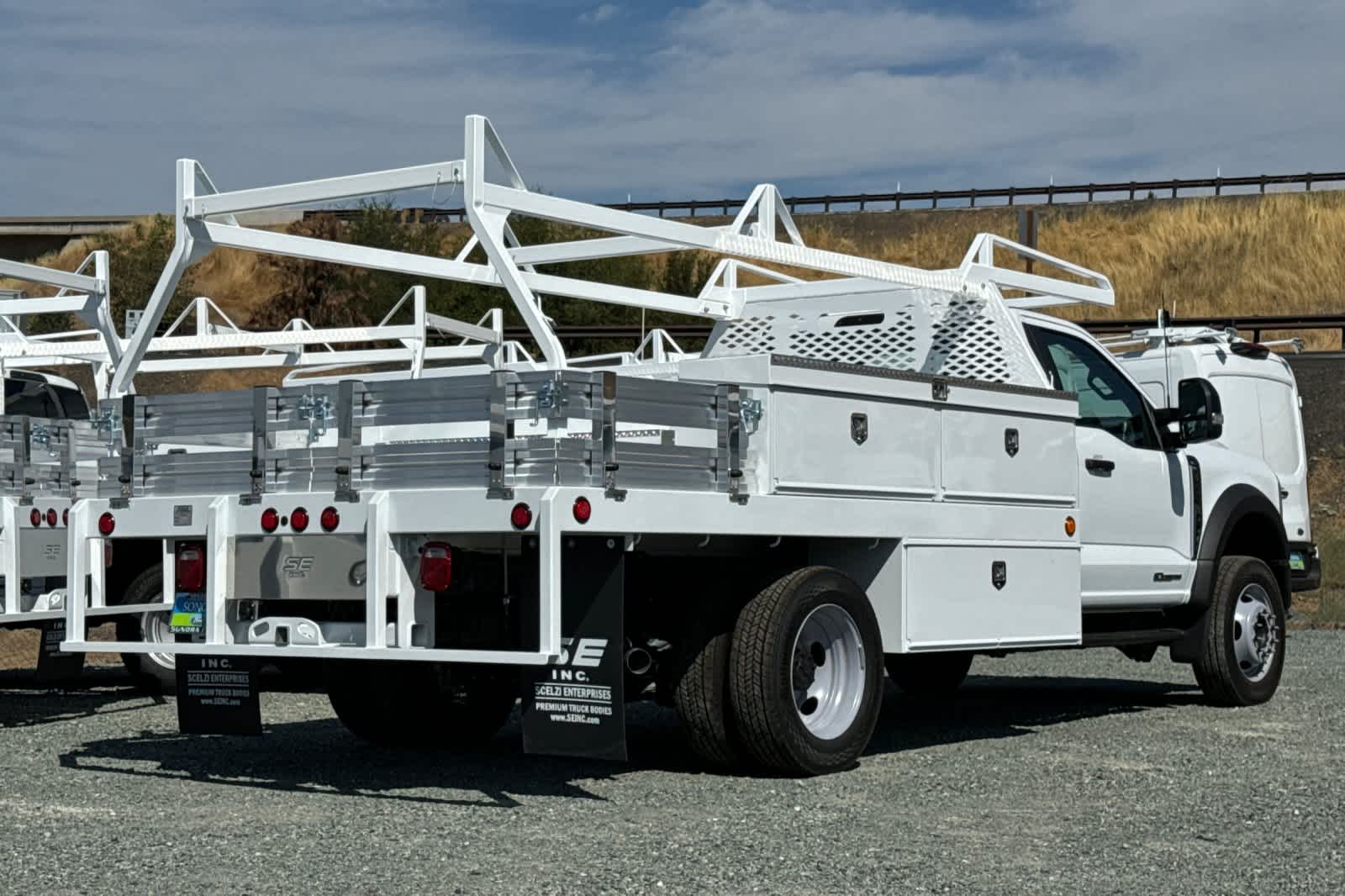 2024 Ford F-550 XL photo 3