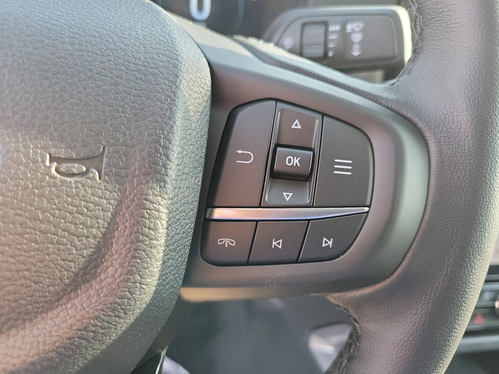 2024 Ford Ranger Lariat photo 6