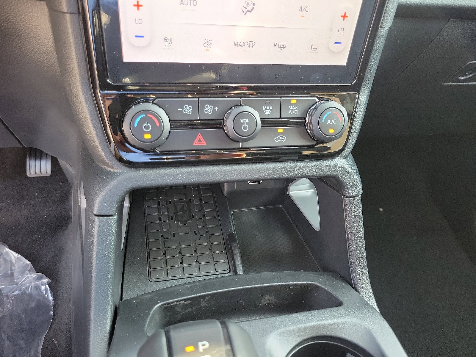 2024 Ford Ranger Lariat photo 8