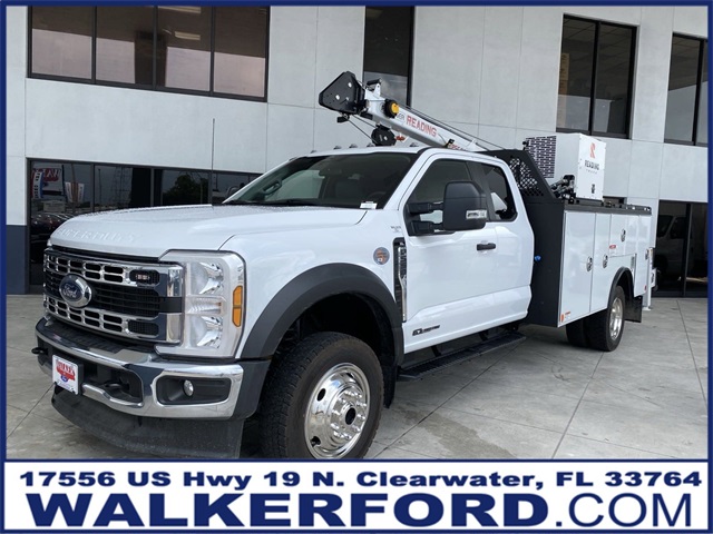 2024 Ford Super Duty F-550 DRW XL