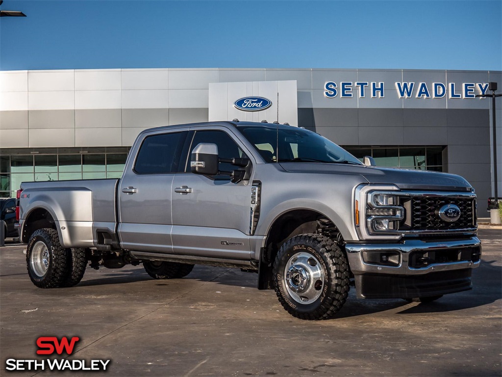 2023 Ford F-350SD LARIAT