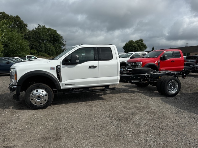 2024 Ford F-450SD XLT