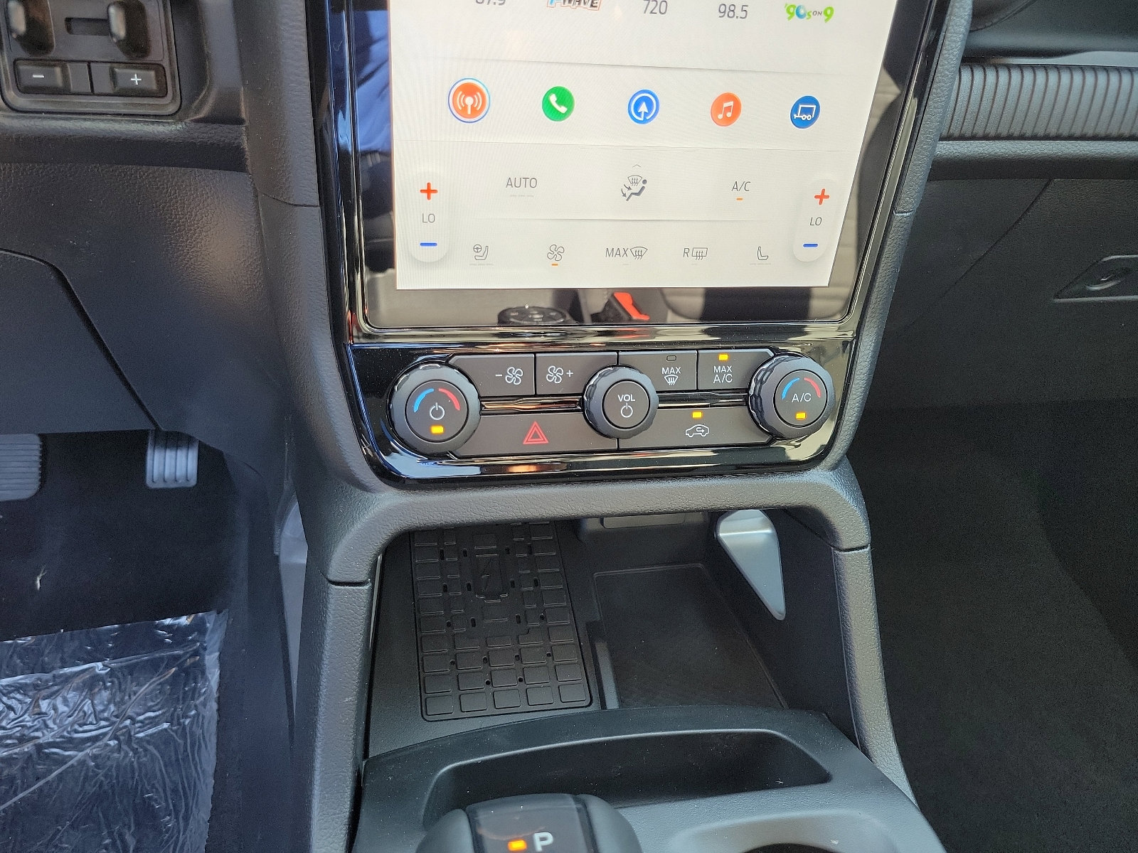 2024 Ford Ranger Lariat photo 6