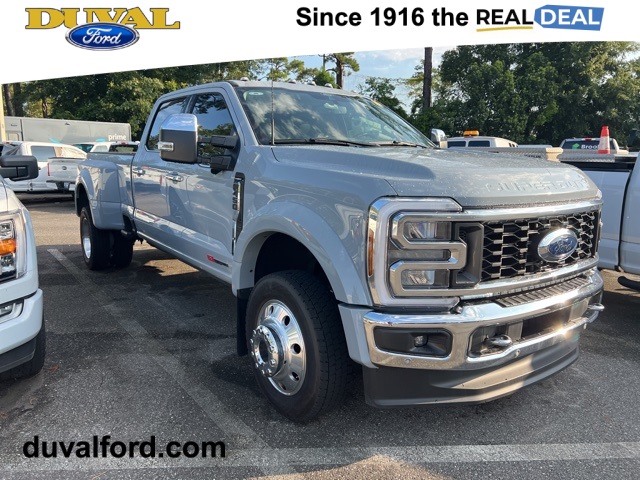 2024 Ford F-450SD LARIAT