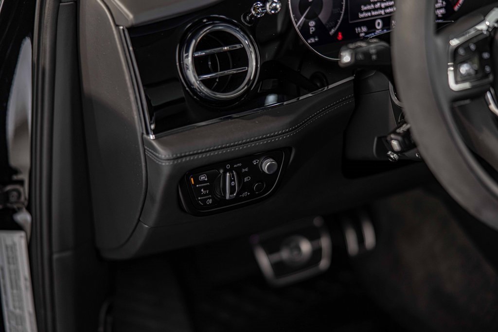 2022 Bentley Bentayga S photo 20