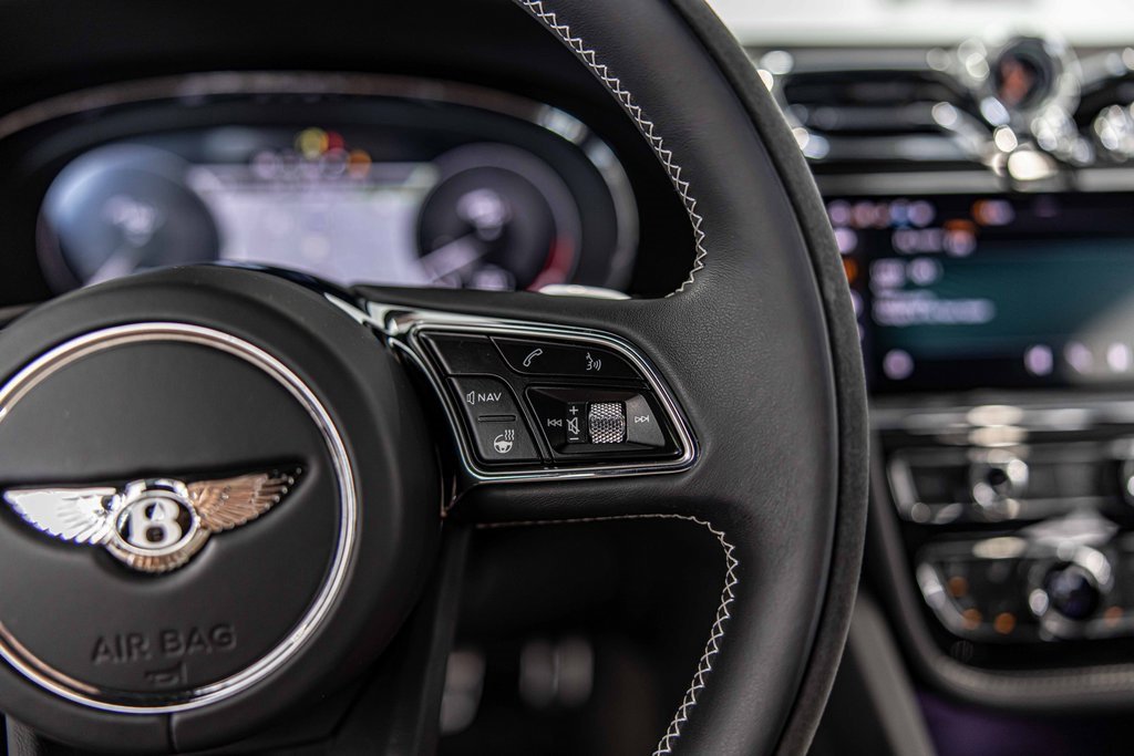 2022 Bentley Bentayga S photo 25