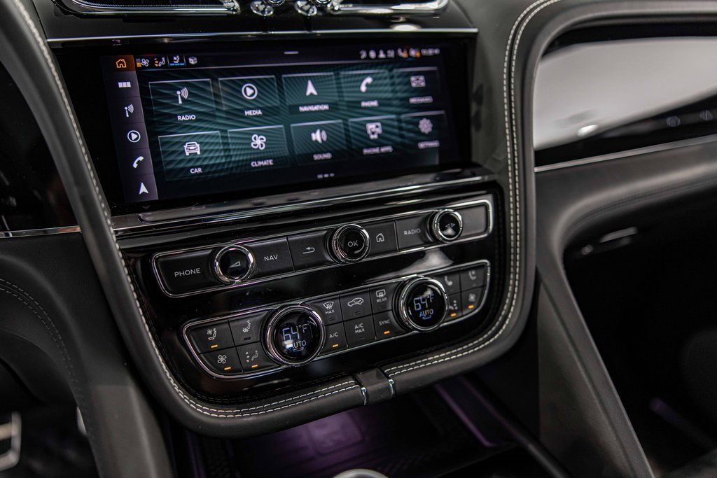 2022 Bentley Bentayga S photo 28