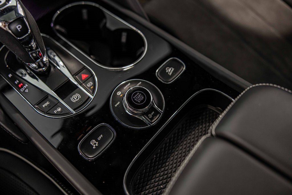 2022 Bentley Bentayga S photo 32