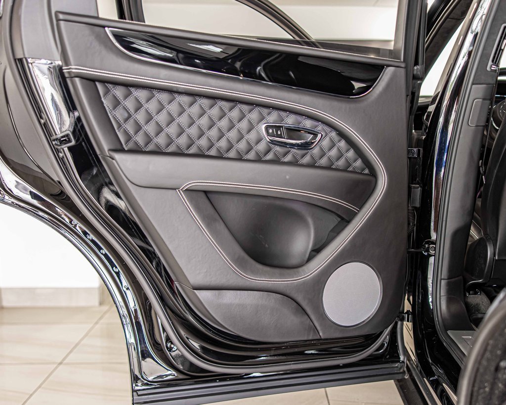 2022 Bentley Bentayga S photo 37