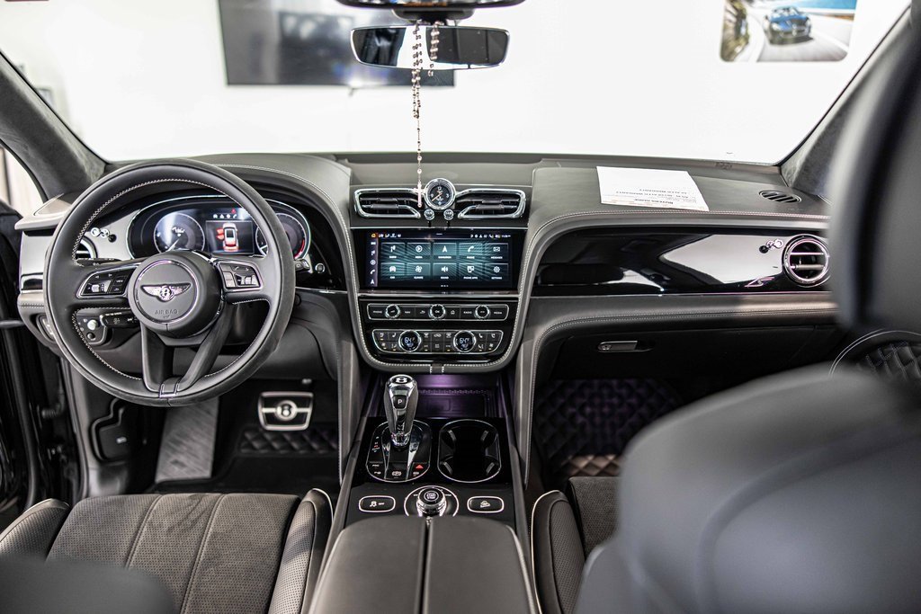 2022 Bentley Bentayga S photo 40