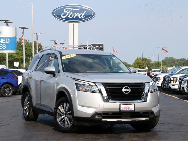 Used 2023 Nissan Pathfinder SL with VIN 5N1DR3CC9PC267284 for sale in Arlington Heights, IL