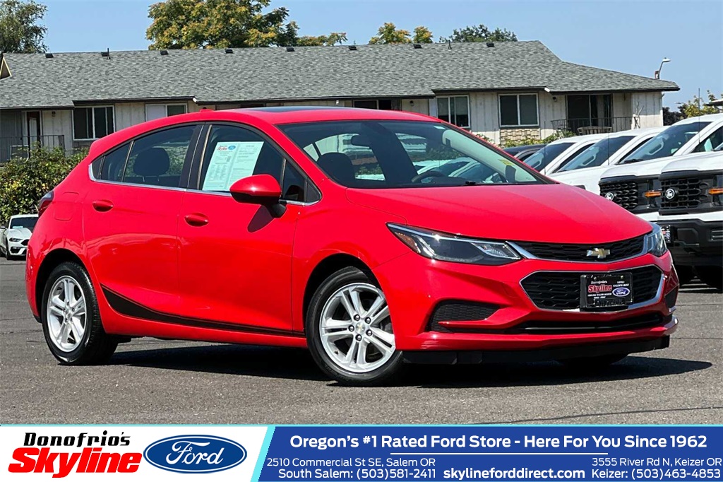 Used 2017 Chevrolet Cruze LT with VIN 3G1BE6SM8HS541419 for sale in Salem, OR