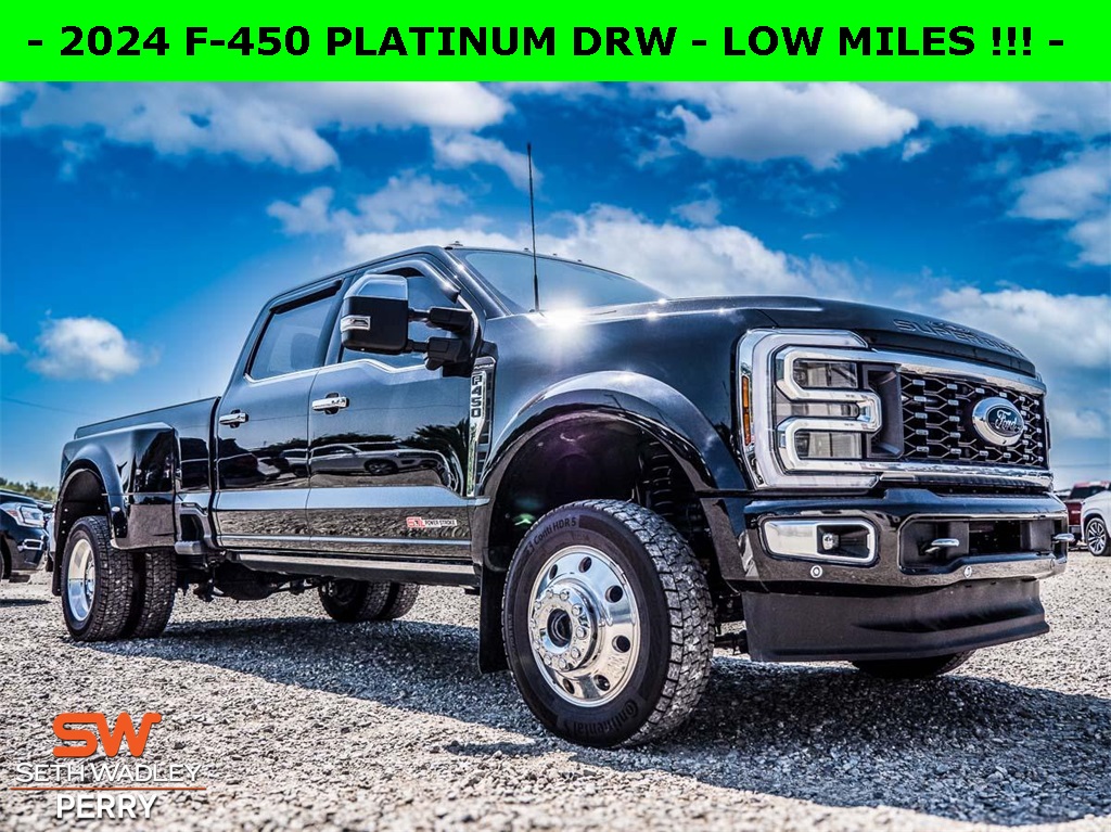 2024 Ford F-450SD Platinum