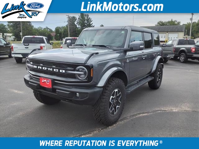 Used 2023 Ford Bronco 4-Door Outer Banks with VIN 1FMEE5DP2PLB09950 for sale in Minong, WI