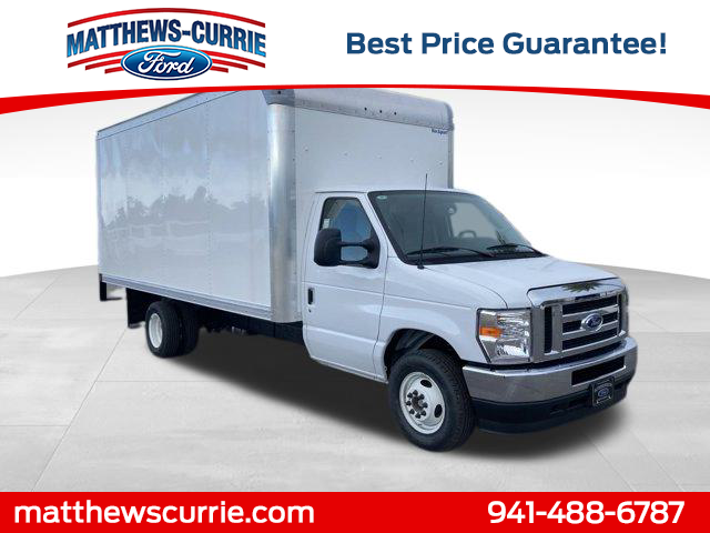 2025 Ford E-450SD Base