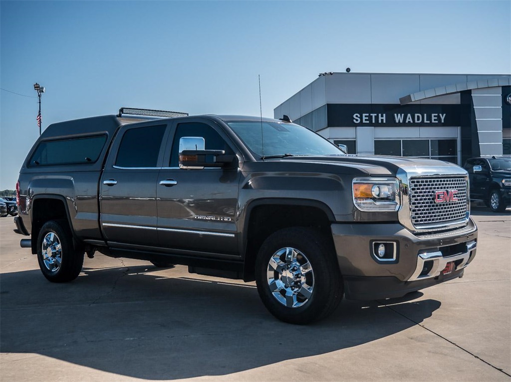 2015 GMC Sierra 2500HD Denali