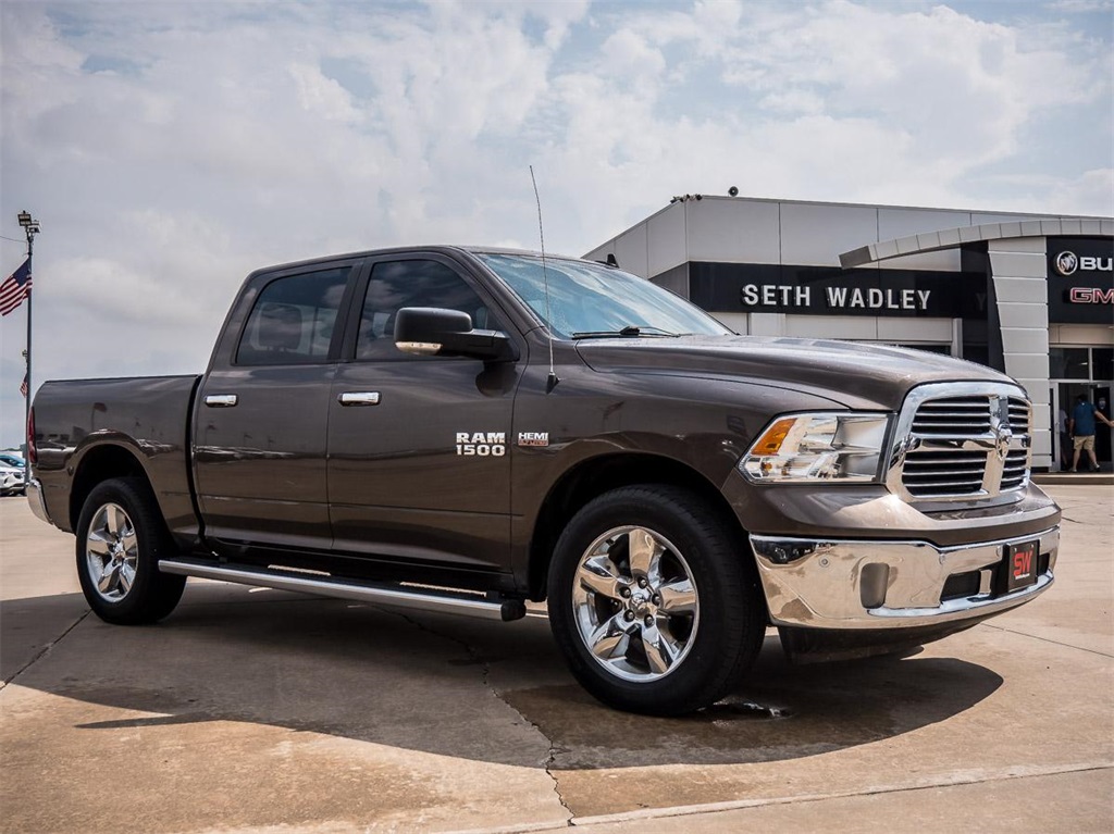 2018 RAM 1500 BIG Horn