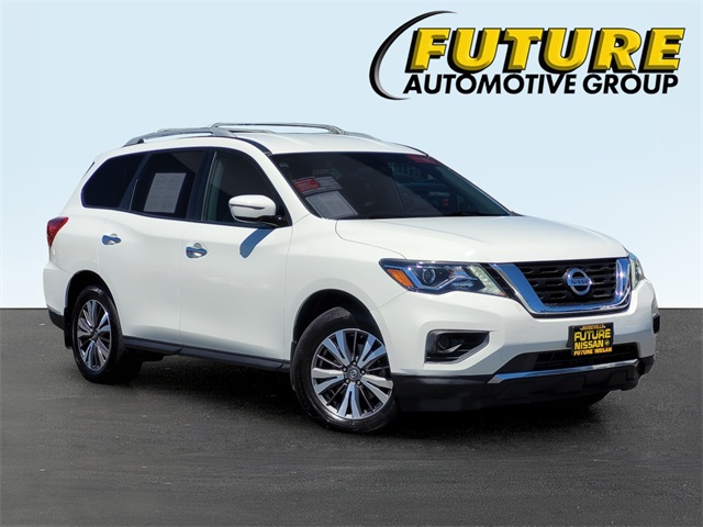 2017 Nissan Pathfinder S