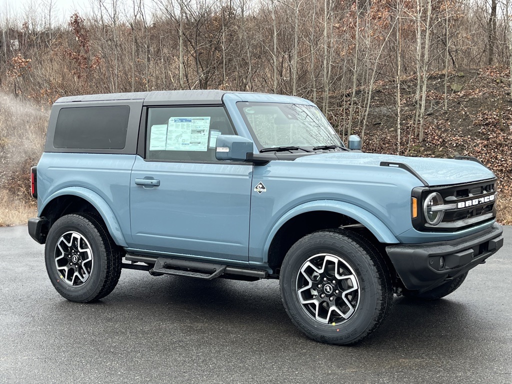 2023 Ford Bronco Outer Banks