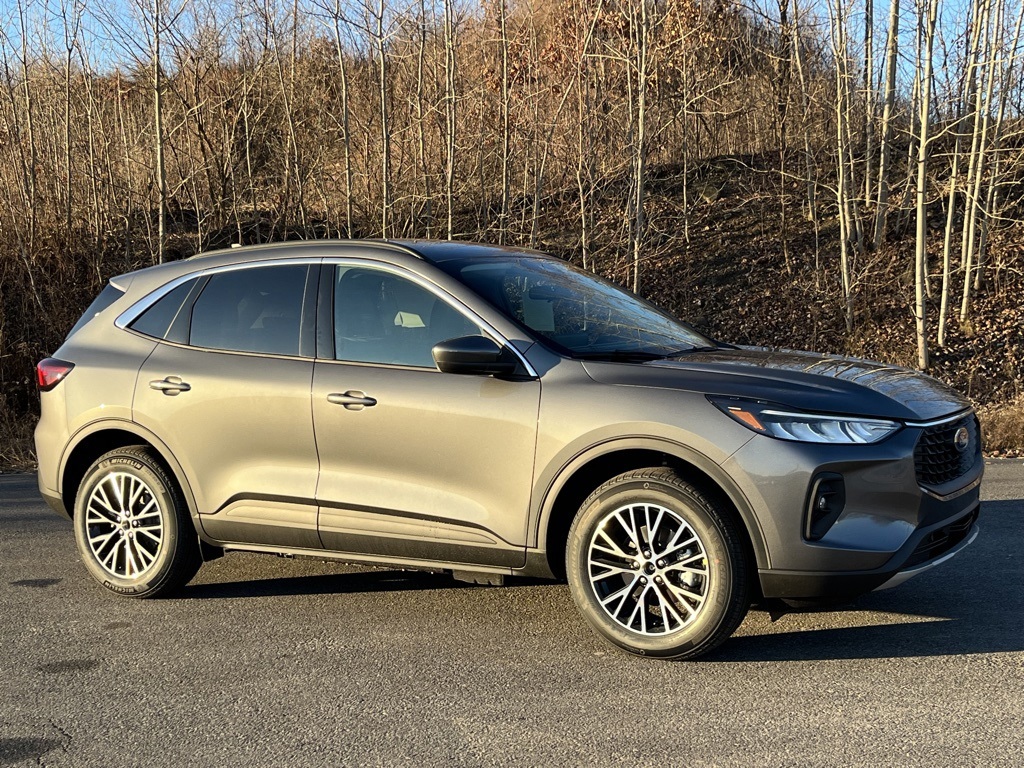 2024 Ford Escape Plug-In Hybrid