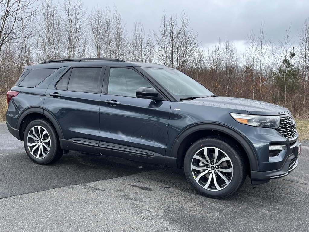 2024 Ford Explorer ST-Line