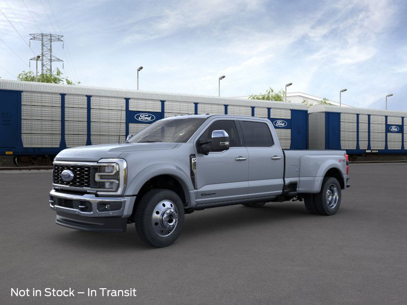 2024 Ford Super Duty F-450 DRW LARIAT