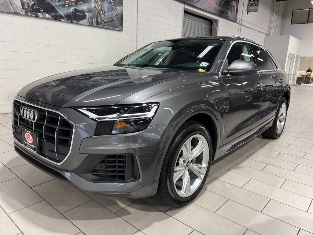 2021 Audi Q8 55 Premium Plus