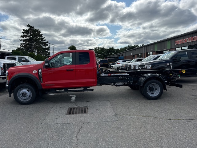 2024 Ford F-550SD