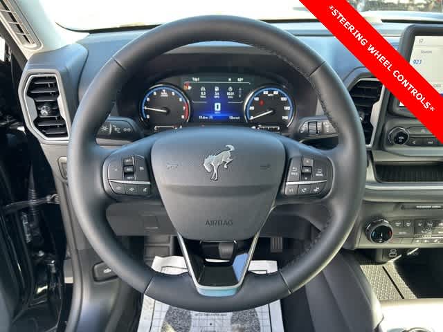 2024 Ford Bronco Sport Outer Banks photo 9
