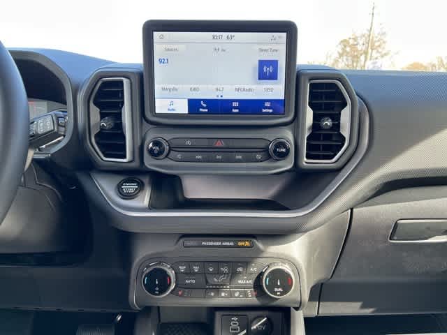2024 Ford Bronco Sport Outer Banks photo 18