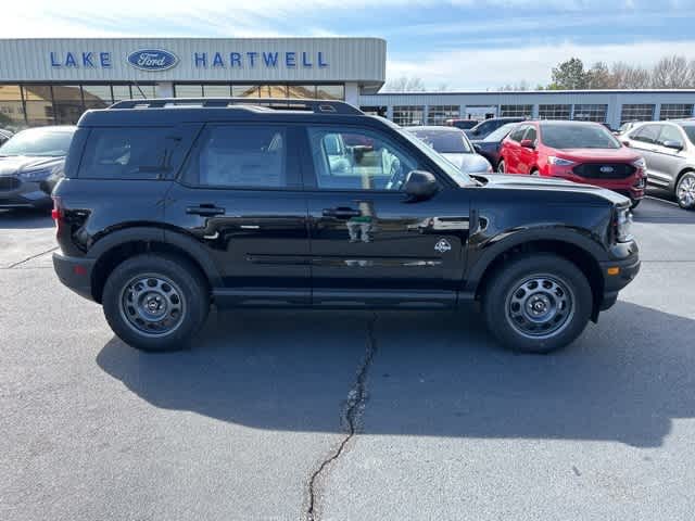 2024 Ford Bronco Sport Outer Banks photo 22