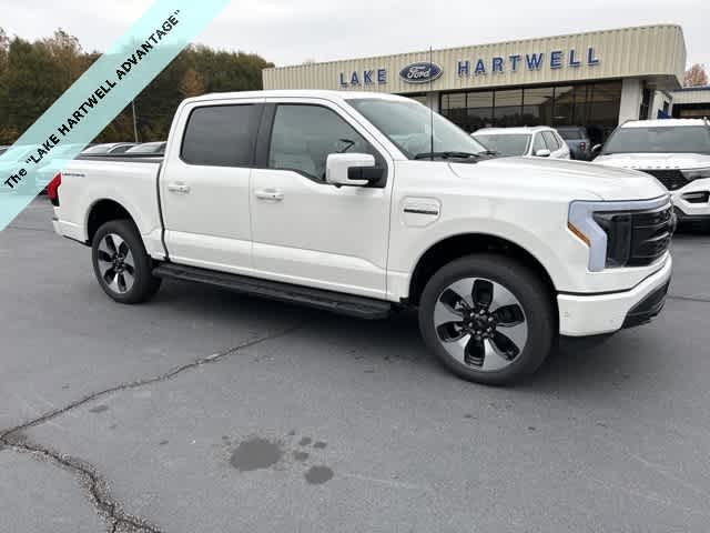 2023 Ford F-150 Lightning Platinum 4WD SuperCrew 5.5 Box