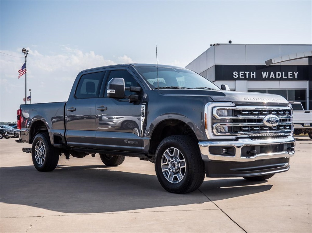 2023 Ford F-250SD LARIAT